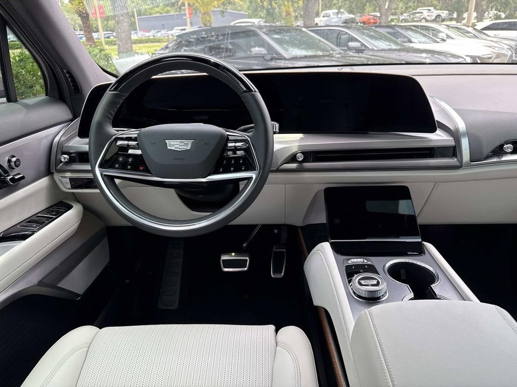 2026 Cadillac VISTIQ Sport