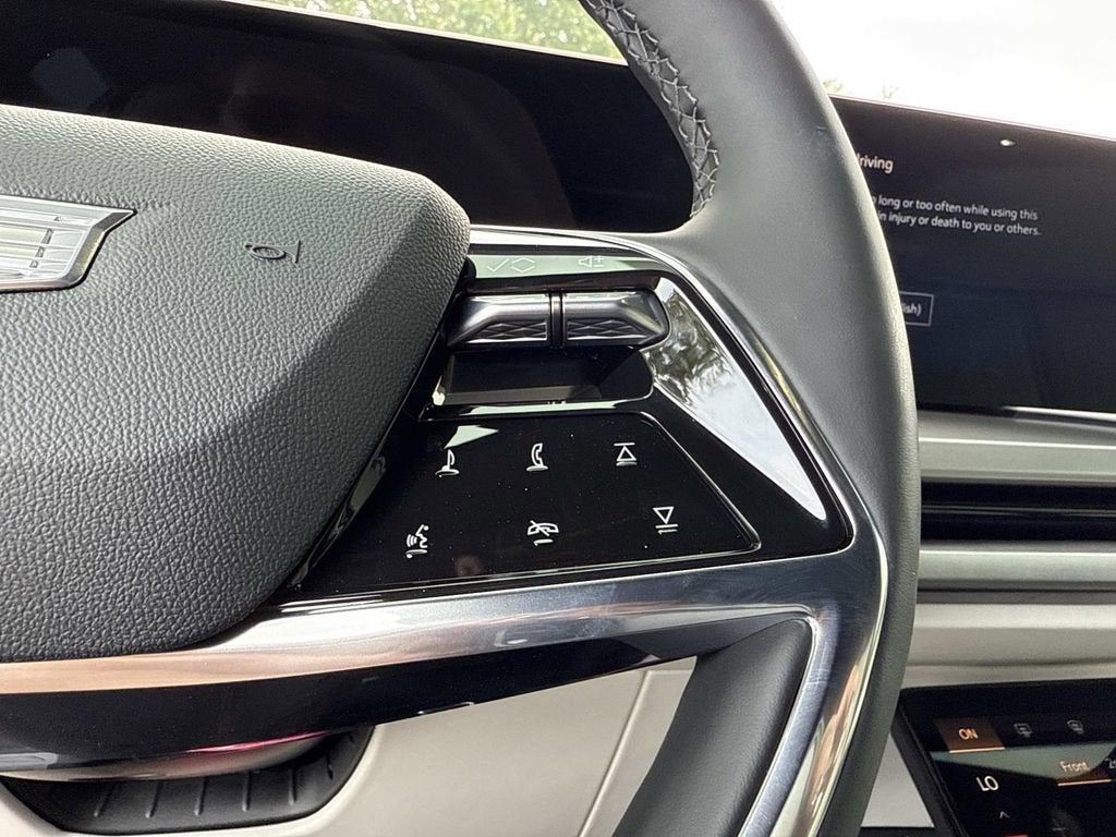 2026 Cadillac VISTIQ Sport