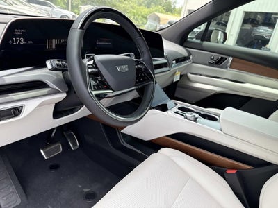 2026 Cadillac VISTIQ Sport