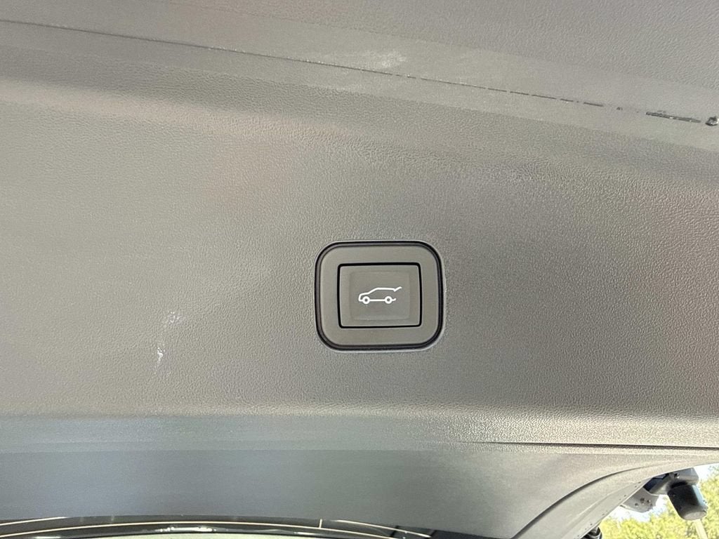 2027 Cadillac VISTIQ Sport