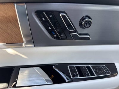 2027 Cadillac VISTIQ Sport