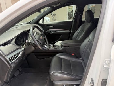 2020 Cadillac XT4 FWD Premium Luxury
