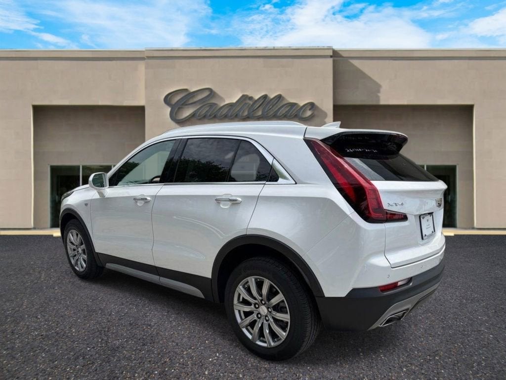 2020 Cadillac XT4 FWD Premium Luxury