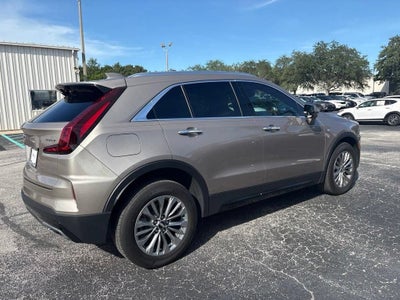 2024 Cadillac XT4 Premium Luxury