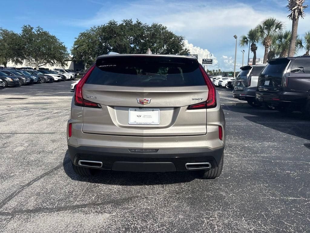 2024 Cadillac XT4 Premium Luxury