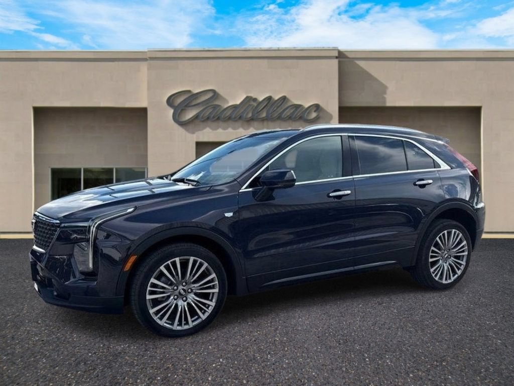 2025 Cadillac XT4 Premium Luxury