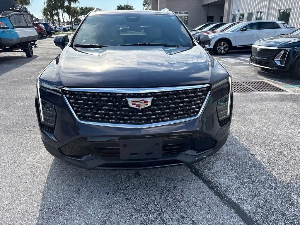 2025 Cadillac XT4 Premium Luxury