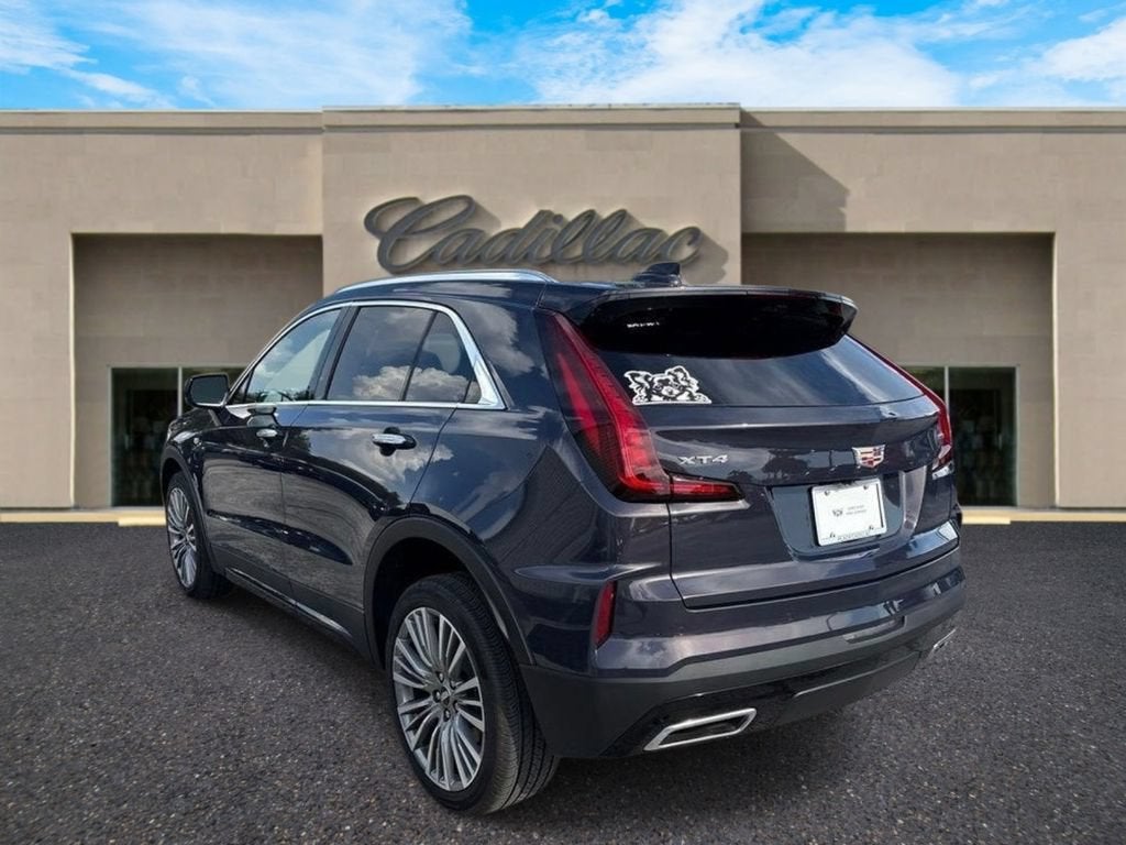 2025 Cadillac XT4 Premium Luxury