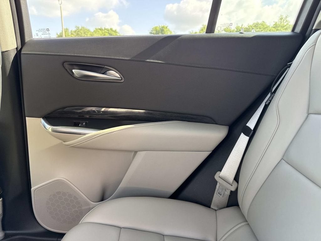 2021 Cadillac XT4 AWD Premium Luxury