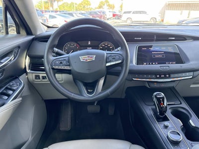 2021 Cadillac XT4 AWD Premium Luxury