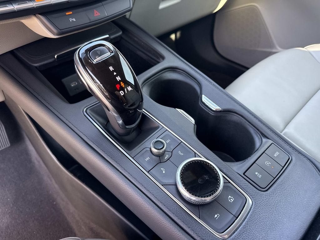 2021 Cadillac XT4 AWD Premium Luxury