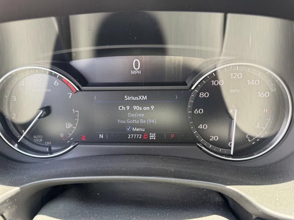 2023 Cadillac XT4 Premium Luxury