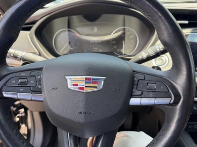 2023 Cadillac XT4 Premium Luxury