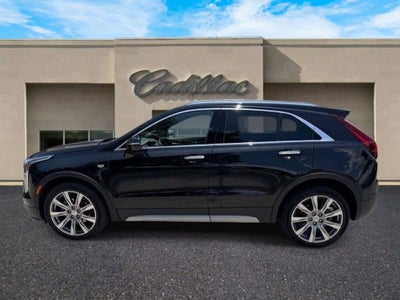 2023 Cadillac XT4 Premium Luxury