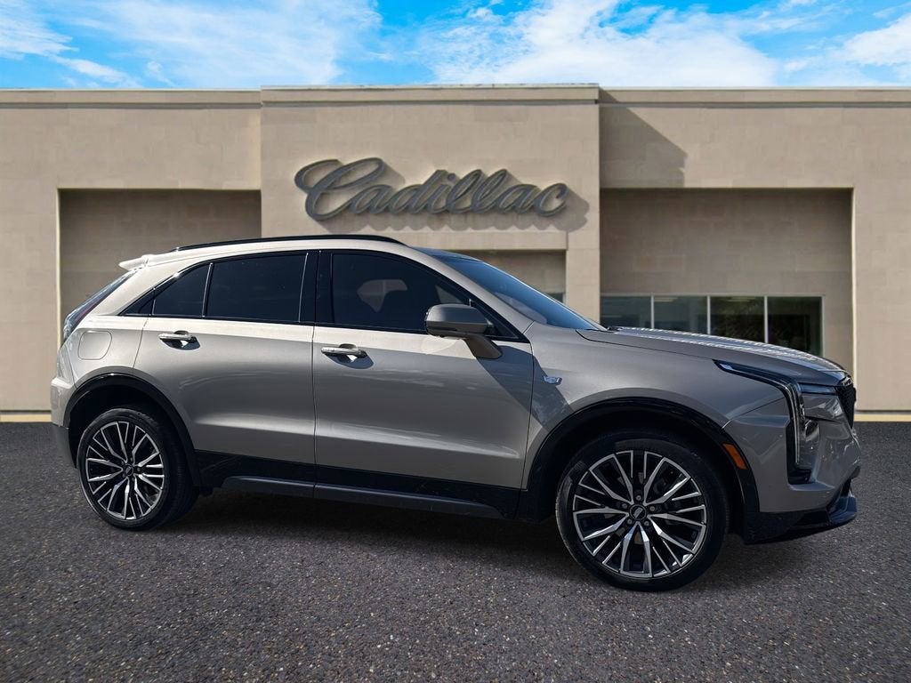 2024 Cadillac XT4 Sport