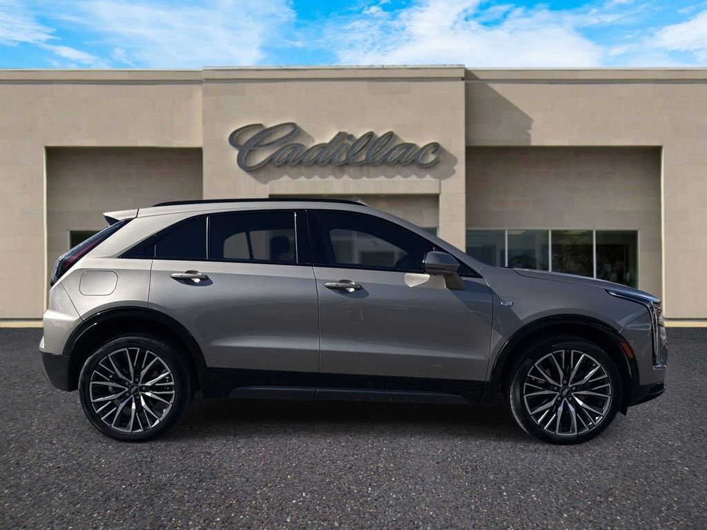2024 Cadillac XT4 Sport