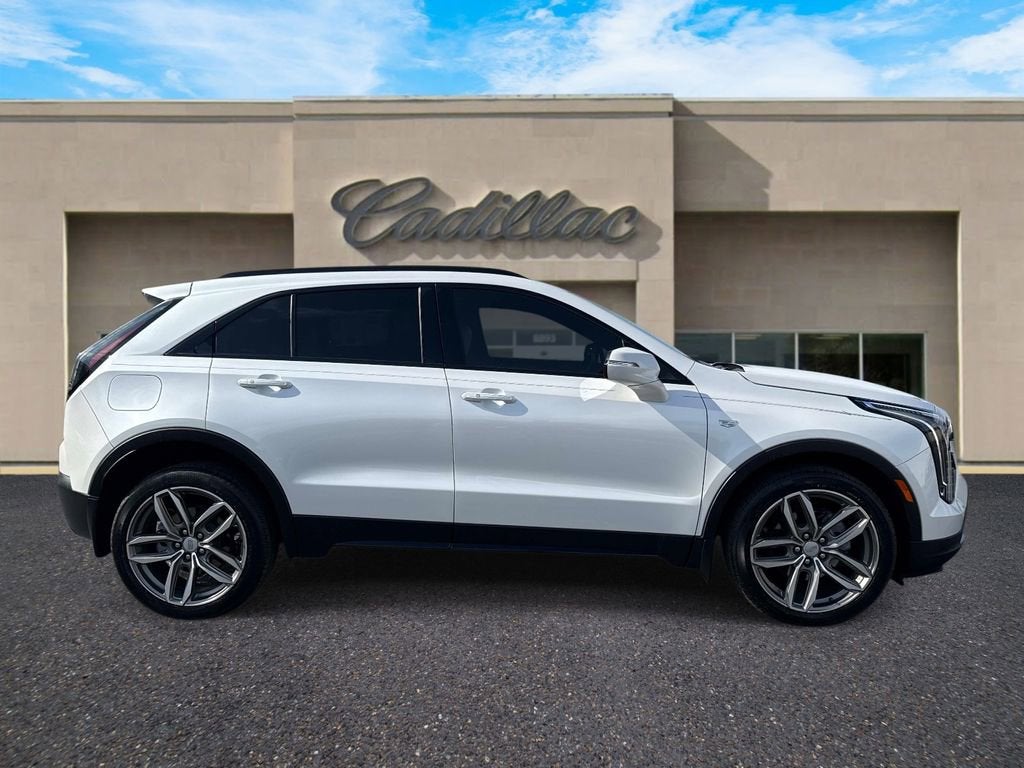 2023 Cadillac XT4 Sport