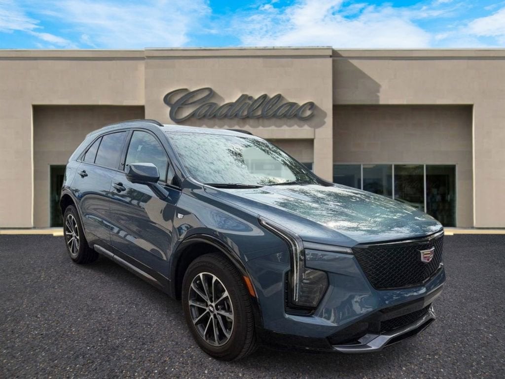 2025 Cadillac XT4 Sport