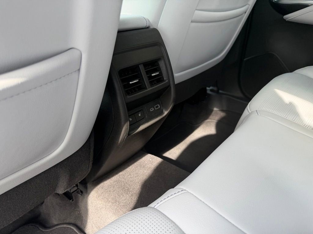 2025 Cadillac XT4 Sport