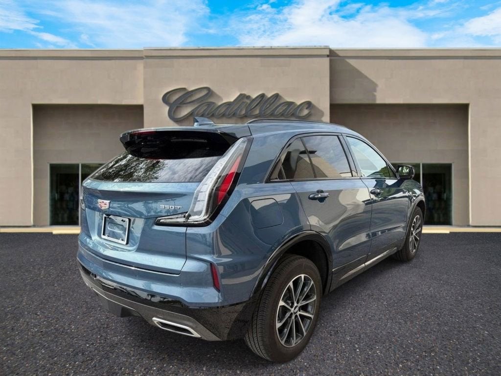 2025 Cadillac XT4 Sport