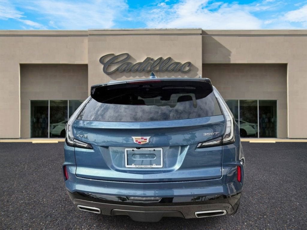 2025 Cadillac XT4 Sport