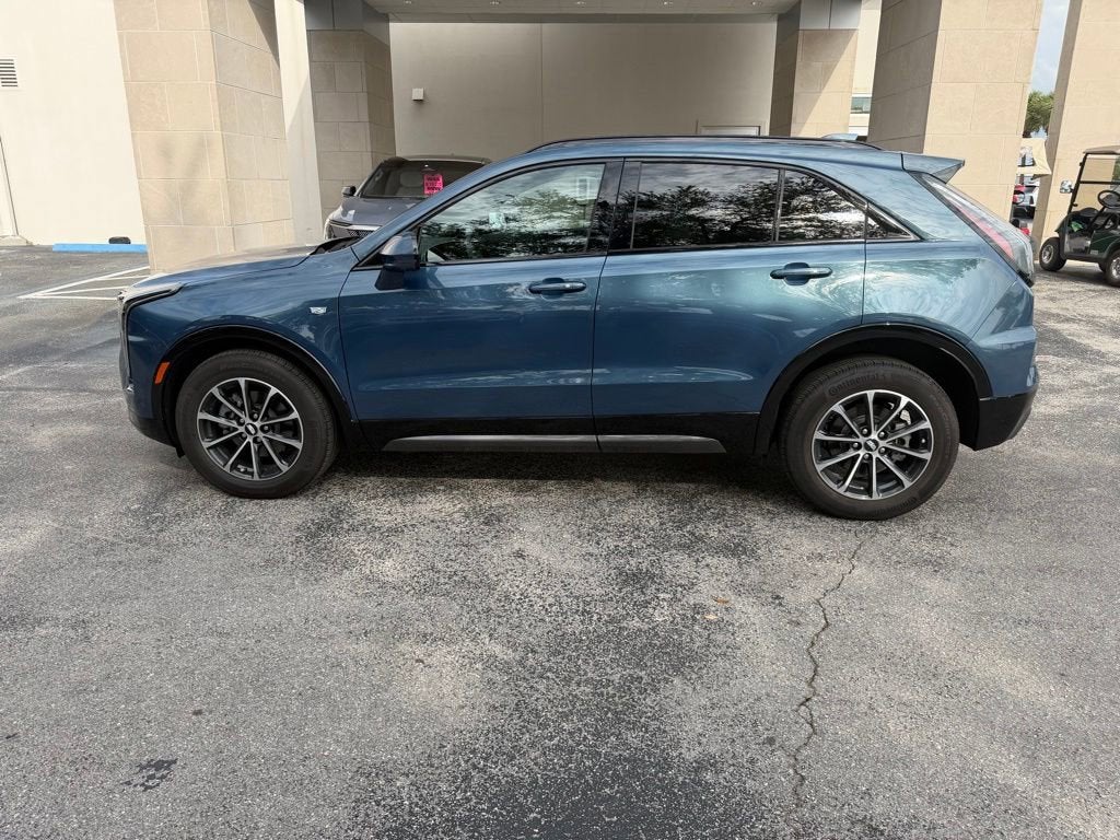2025 Cadillac XT4 Sport