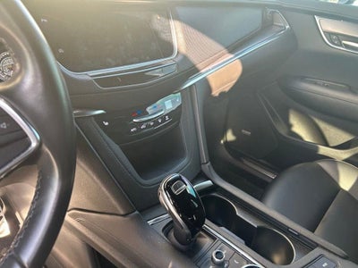 2022 Cadillac XT5 Luxury