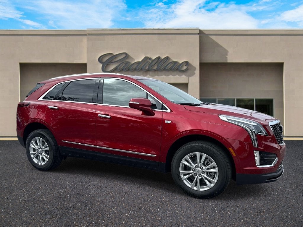 2026 Cadillac XT5 Luxury