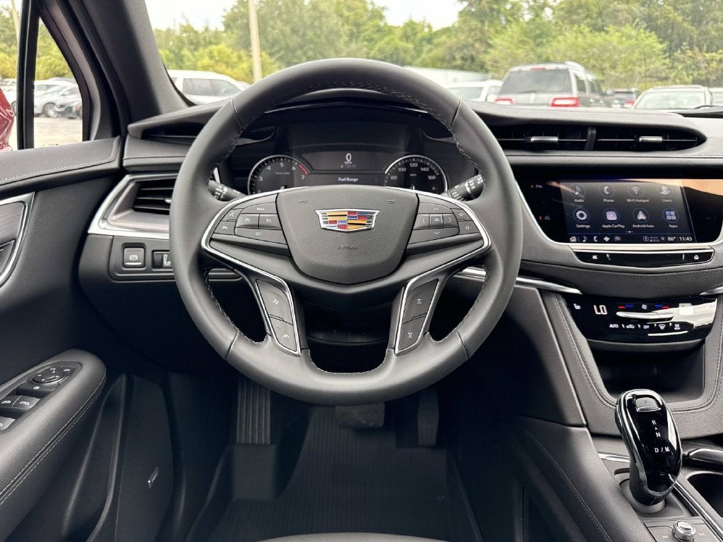 2026 Cadillac XT5 Luxury
