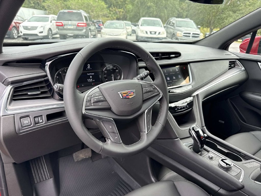 2026 Cadillac XT5 Luxury