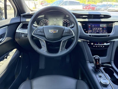 2024 Cadillac XT5 Luxury