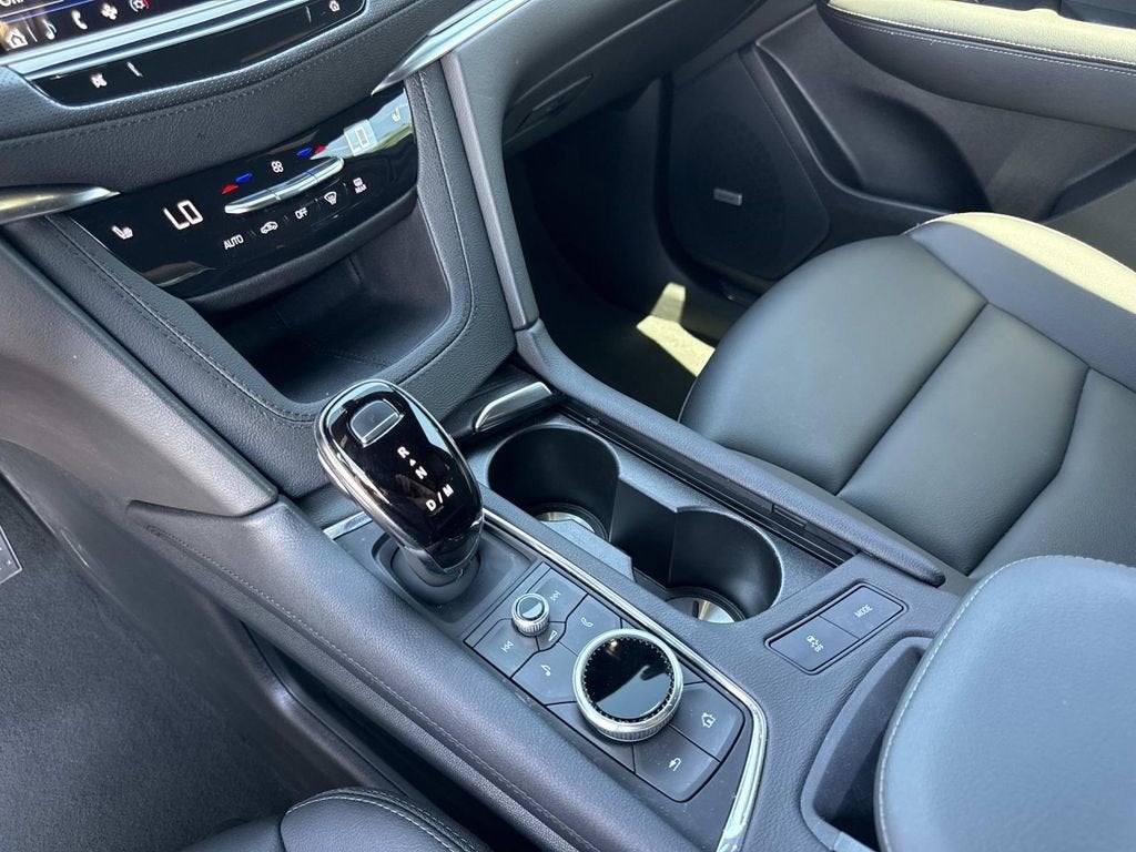 2024 Cadillac XT5 Luxury