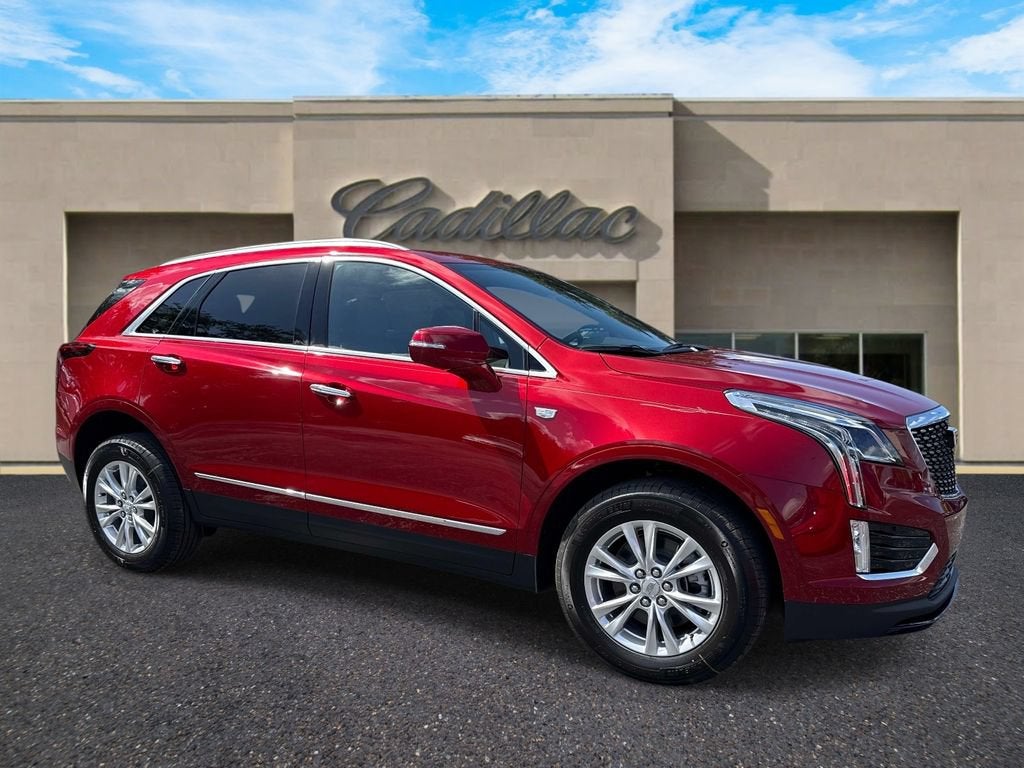 2026 Cadillac XT5 Luxury
