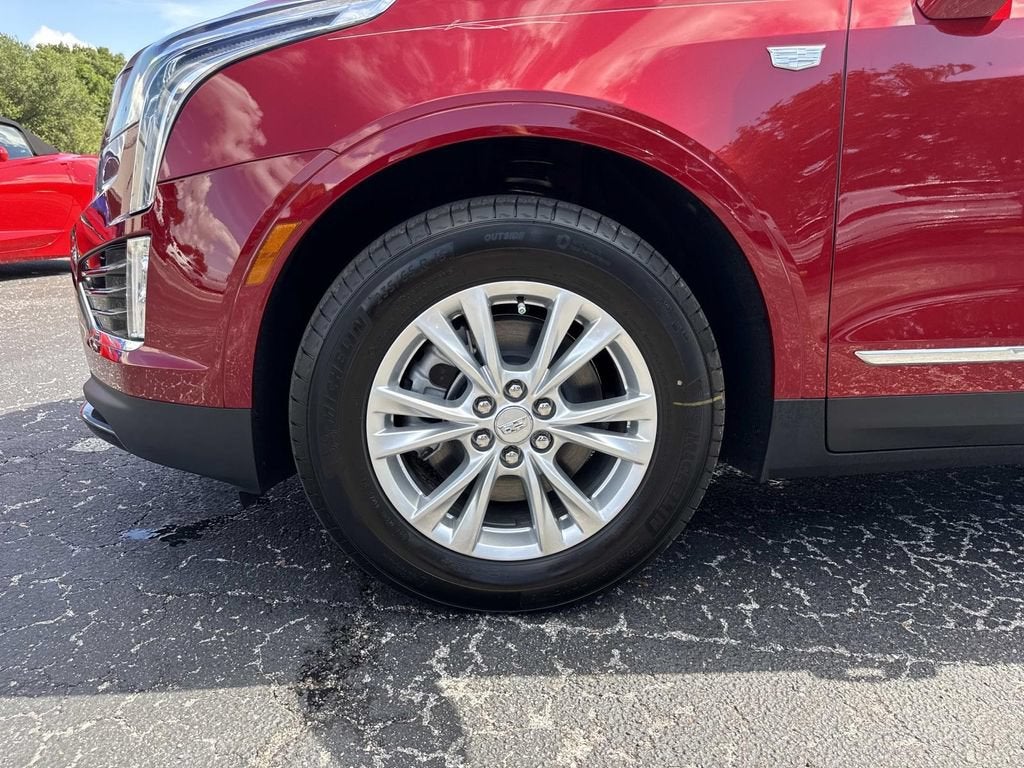 2026 Cadillac XT5 Luxury