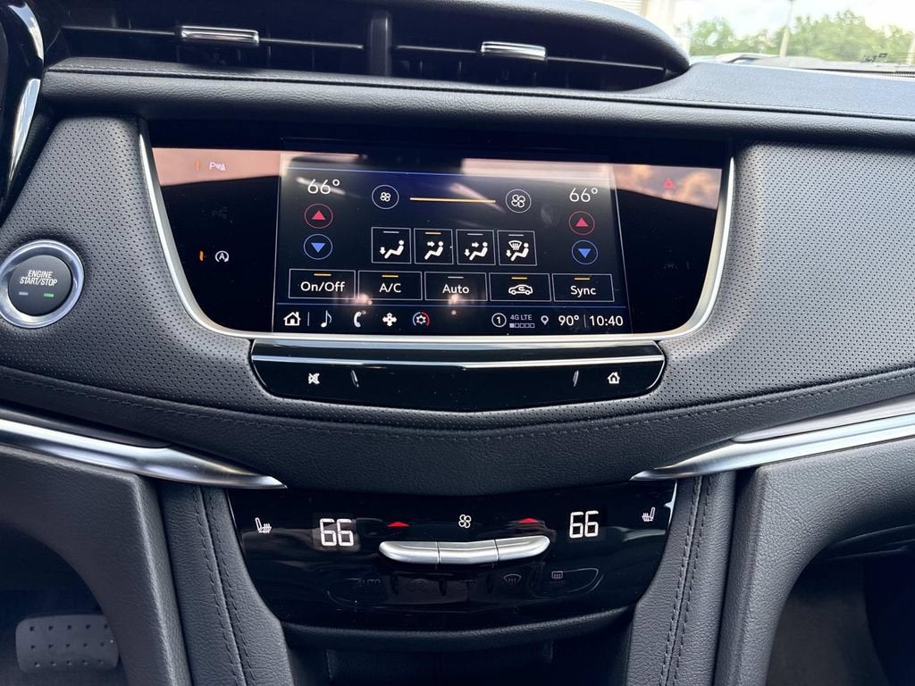 2026 Cadillac XT5 Luxury