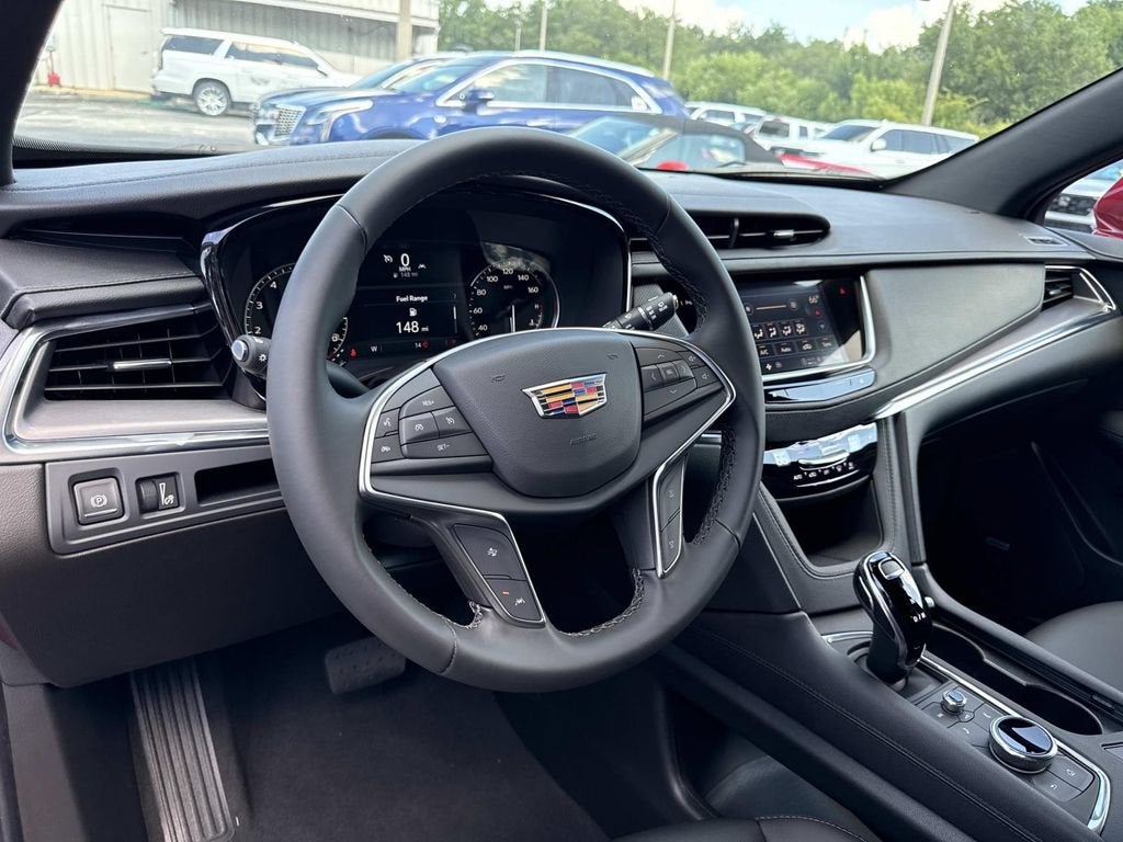 2026 Cadillac XT5 Luxury