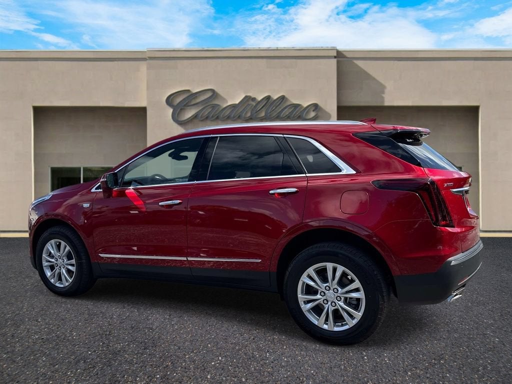 2026 Cadillac XT5 Luxury
