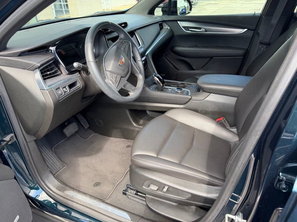 2024 Cadillac XT5 Luxury