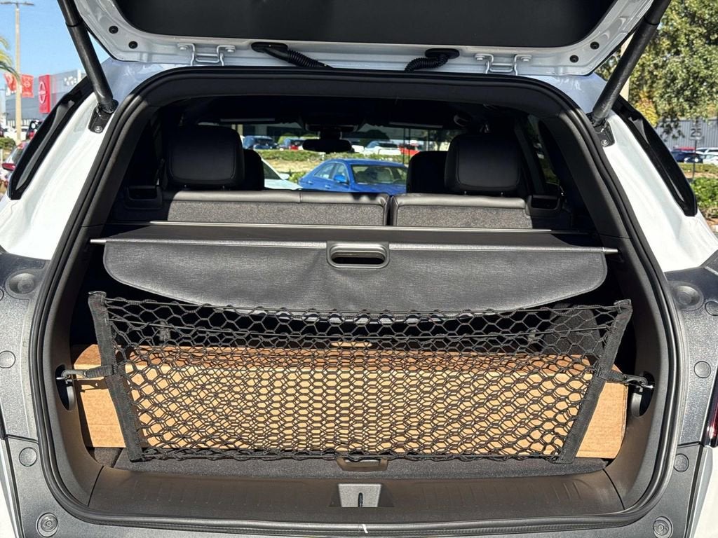 2026 Cadillac XT5 Luxury