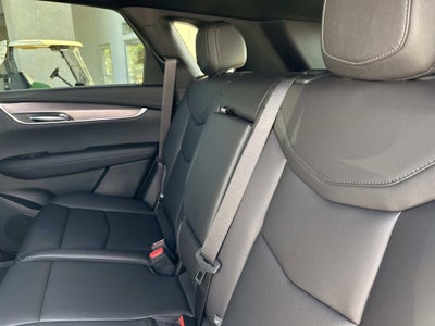 2026 Cadillac XT5 Luxury