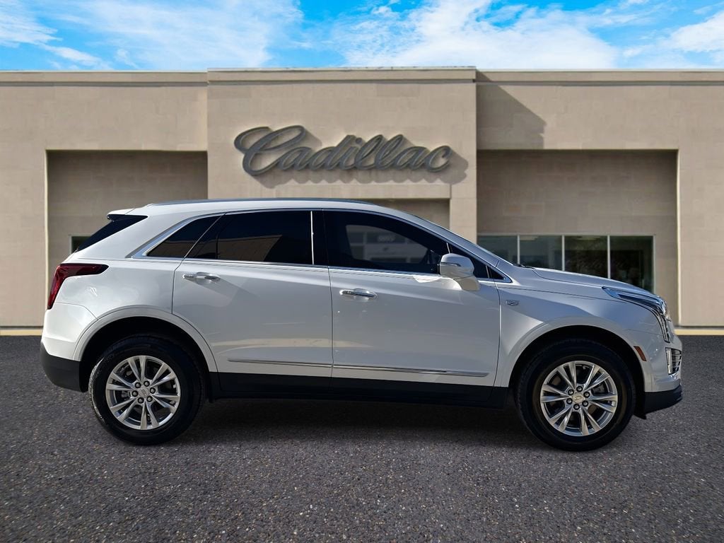 2026 Cadillac XT5 Luxury
