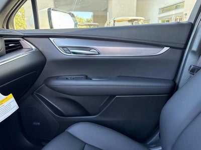 2026 Cadillac XT5 Luxury