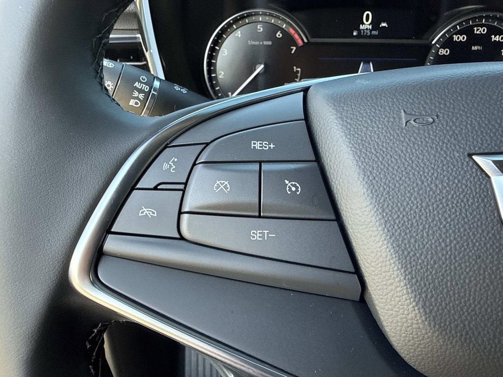 2026 Cadillac XT5 Luxury