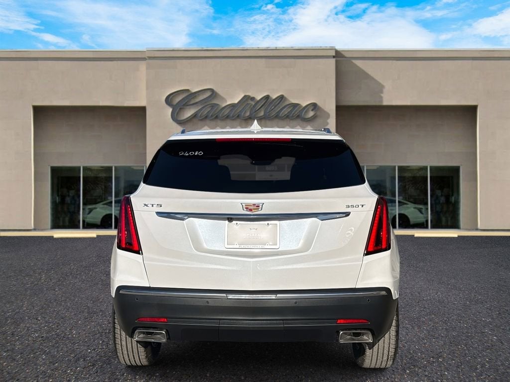 2026 Cadillac XT5 Luxury