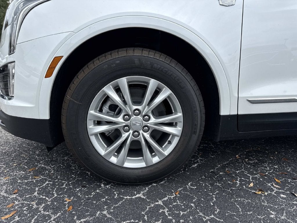 2026 Cadillac XT5 Luxury
