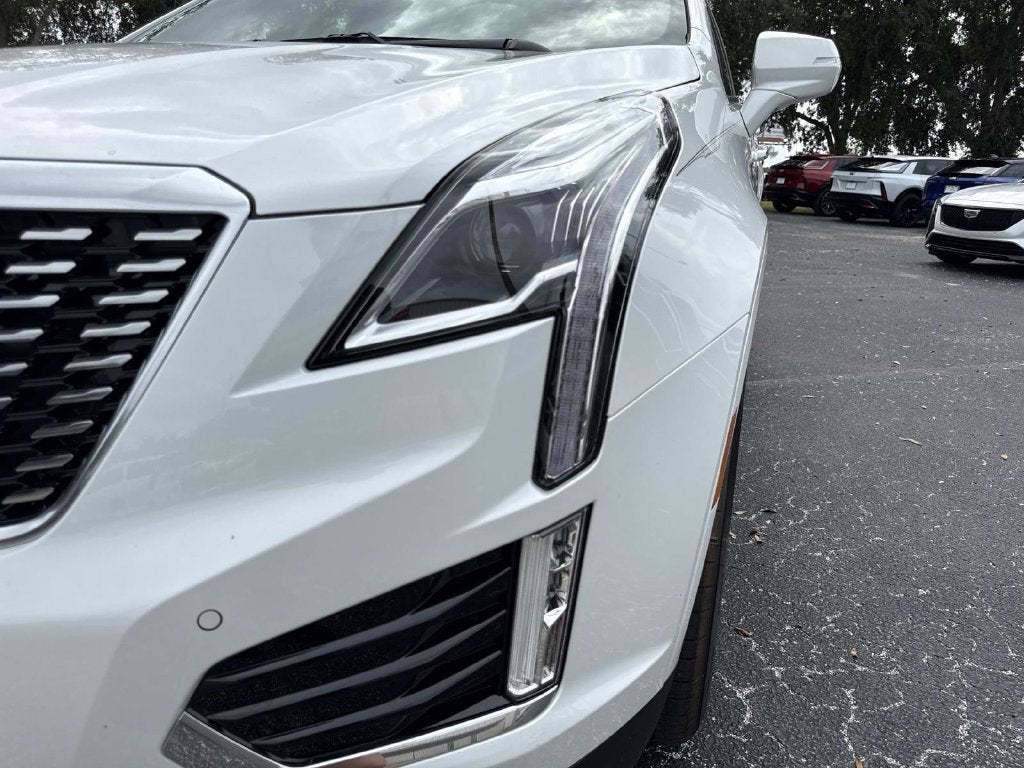 2026 Cadillac XT5 Luxury