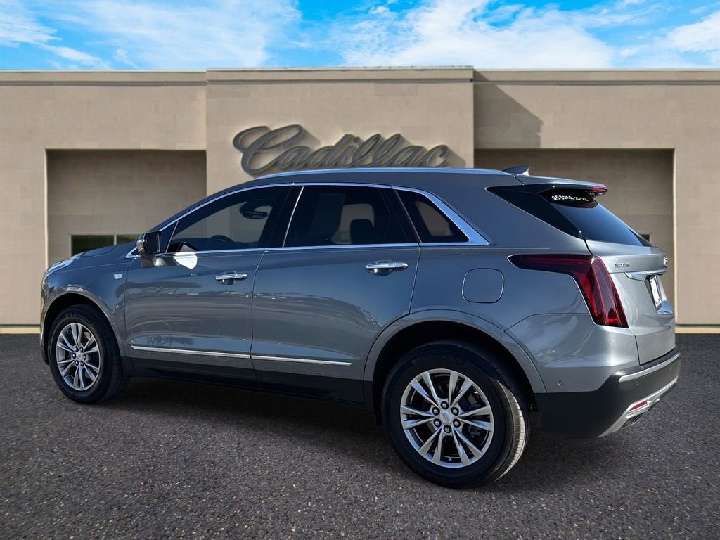 2022 Cadillac XT5 Premium Luxury