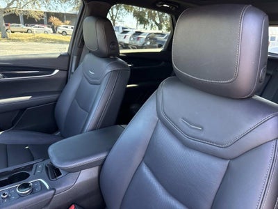 2023 Cadillac XT5 Premium Luxury