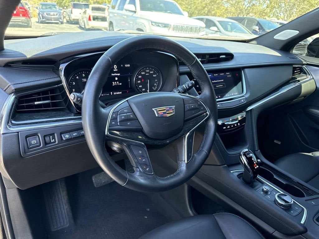 2023 Cadillac XT5 Premium Luxury