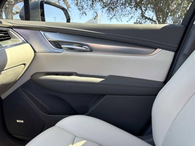 2023 Cadillac XT5 Premium Luxury